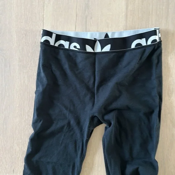 Men’s adidas athletic leggings - Picture 2 of 3